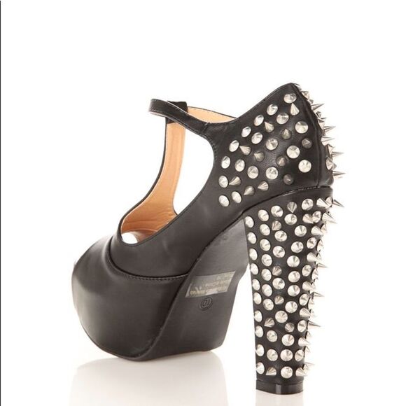 Vintage Shoes - ✨3xHP✨Vintage Studs Spikes Peep Mary Jane Sandals✨